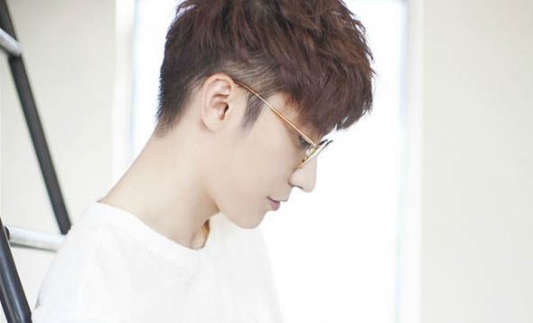 乔任梁为何一年后才落葬