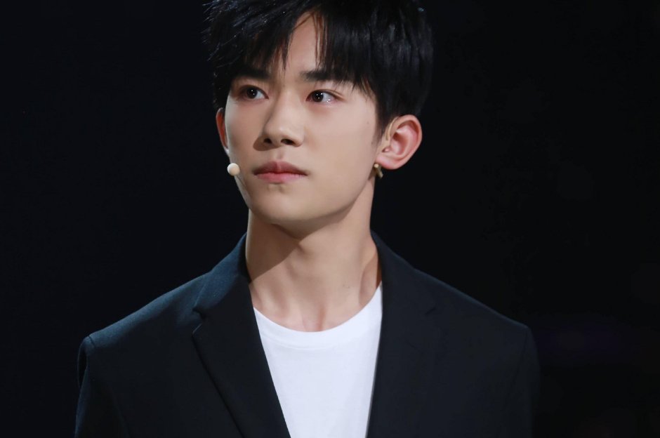 tfboys三只身高谁最高？