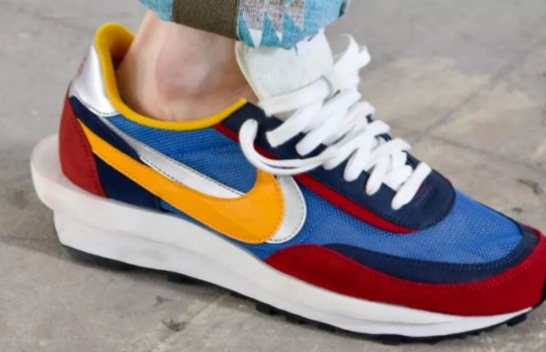 耐克swoosh是什么意思？