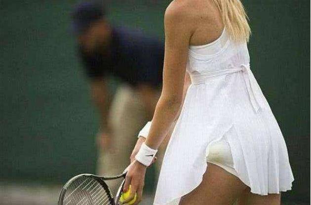 为什么女网球运动员会将网球塞在裙子里面？