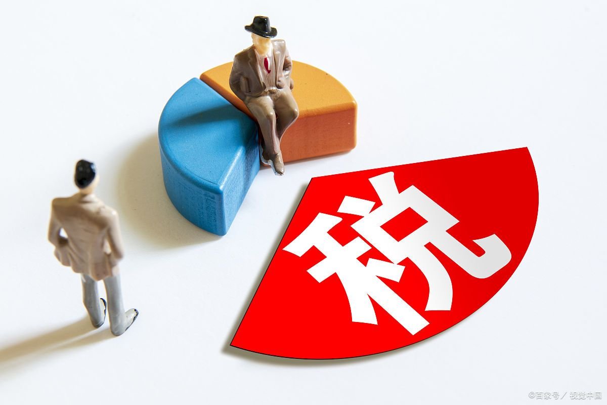 新个税月薪25000要交多少