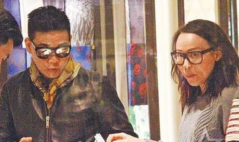 冯翠珊的人物生平