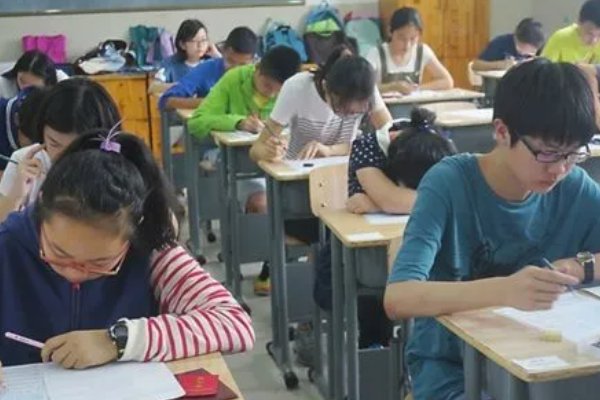 本色当行是什么意思