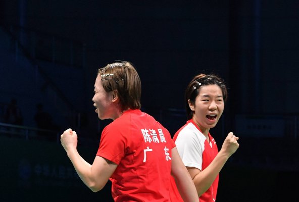 贾一凡个人简介