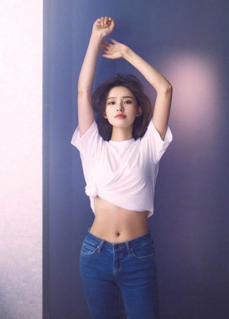 我有一个45岁的妈妈，今年我13岁，动不动就跟我吵架，还经常说要把我砍死，为什么要这样对我？