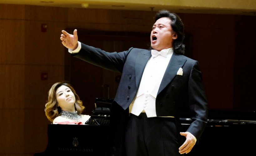 戴玉强的妻子是谁