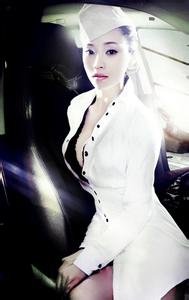 求邵路雅高清壁纸图片