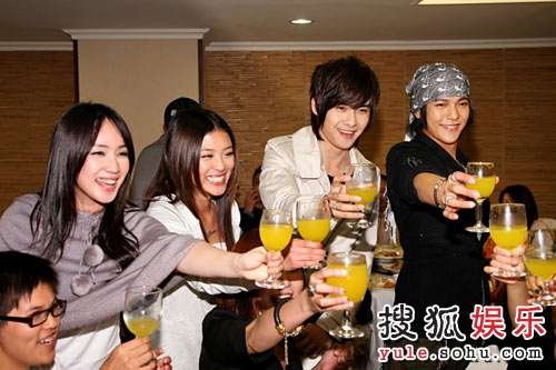 翻滚吧，蛋炒饭的演职员表