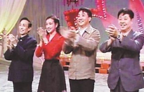 第一届春晚主持人是谁？