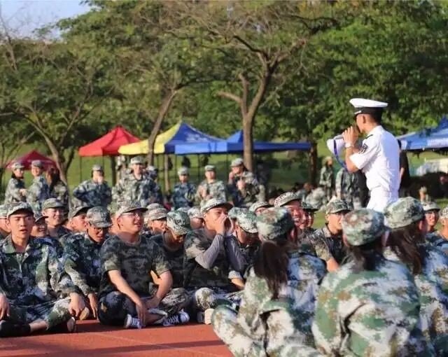 军队唱歌比赛的顺口溜都有哪些？