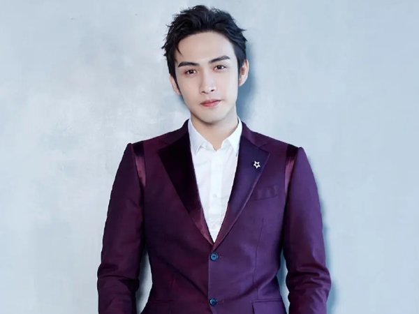 三分野向园第几集暴露身份