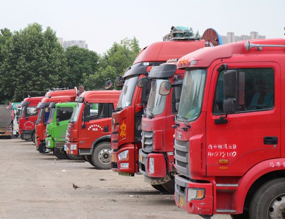 和儿媳妇一起跑货车的说说