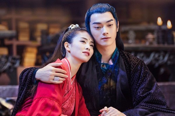 于正明明是个男性，为何会有“于妈”之称？