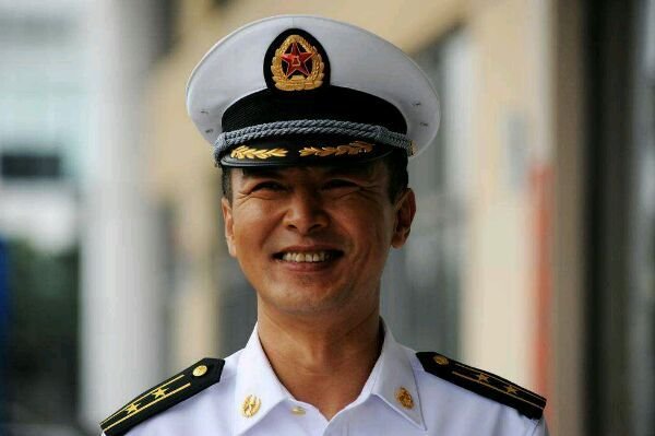 如何看待火蓝刀锋？