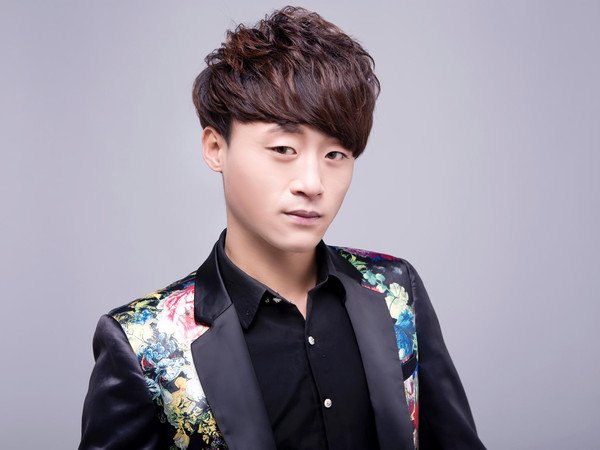 惊雷的原唱是谁