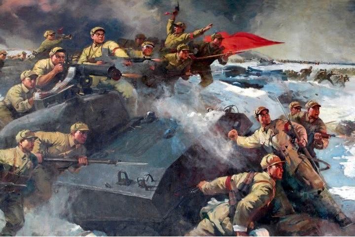 横扫千军如卷席描写的是什么场面