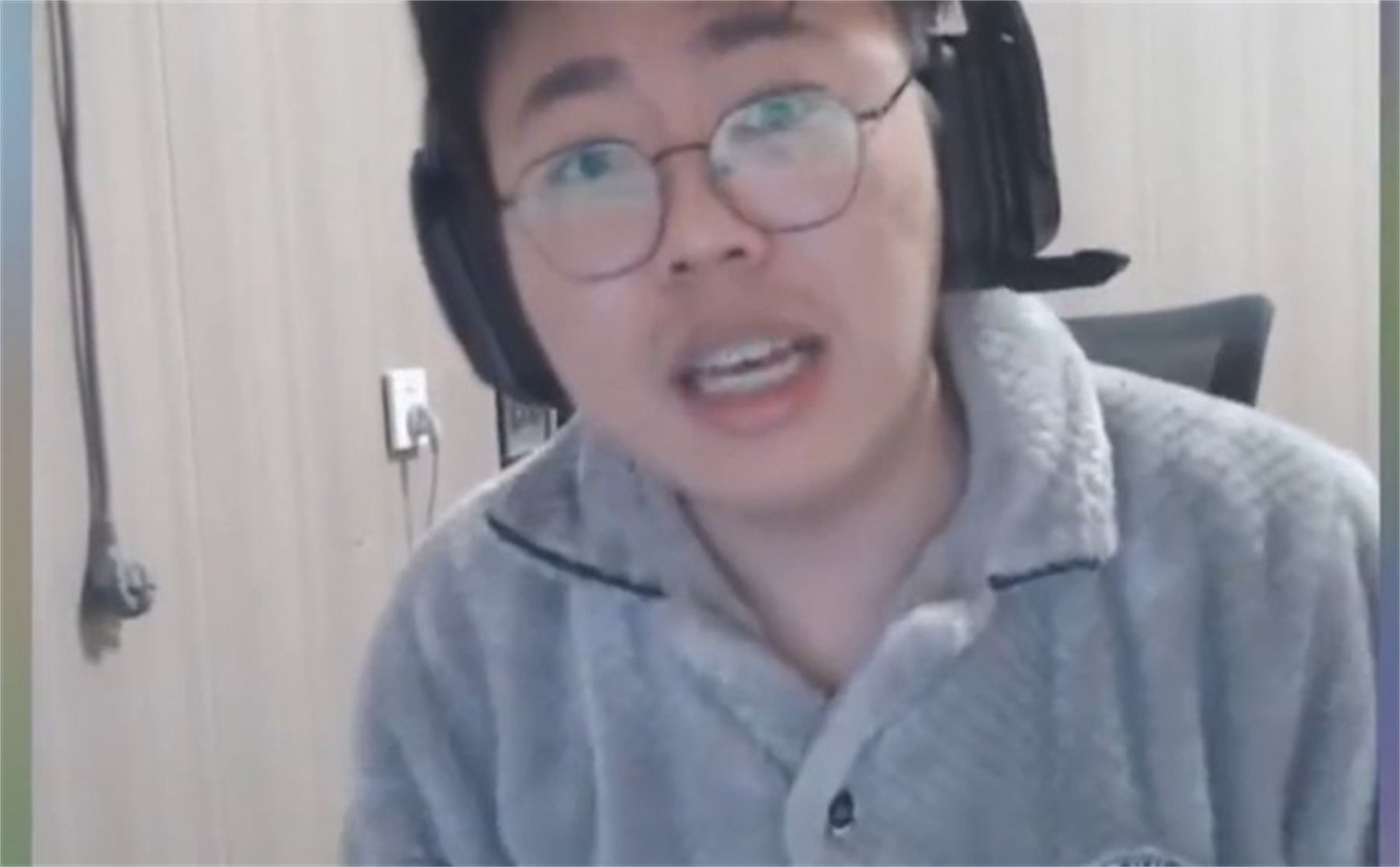 bilibili的张逸涵是日本人吗？