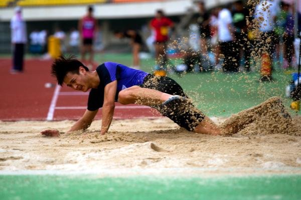男子跳远世界纪录是多少