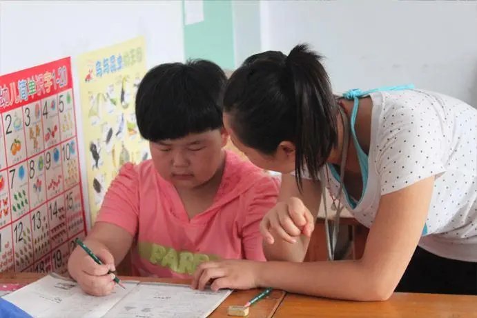 什么叫外甥女和侄女