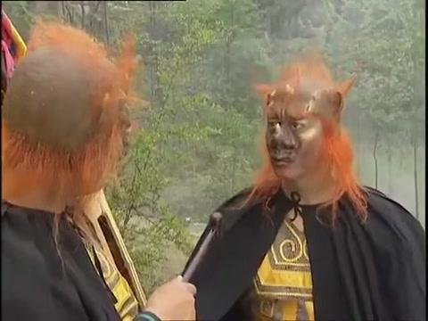 “大王叫我来巡山”中的“大王”是谁，为何一定要巡山？