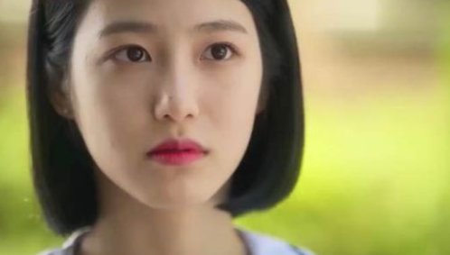 女主叫哈娜的韩剧，有一部刚出的韩剧，女主好像有两个，都叫哈娜，请问是什么韩剧？