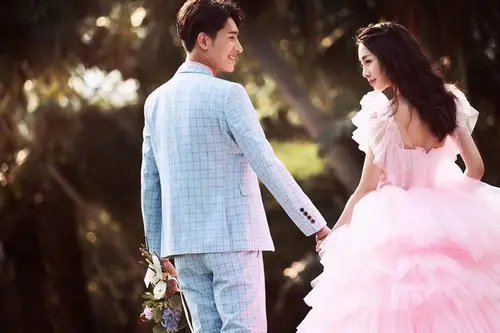 为什么有的女生喜欢抢男朋友呢？