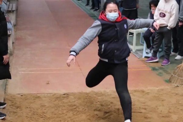 轻捷的意思是什么