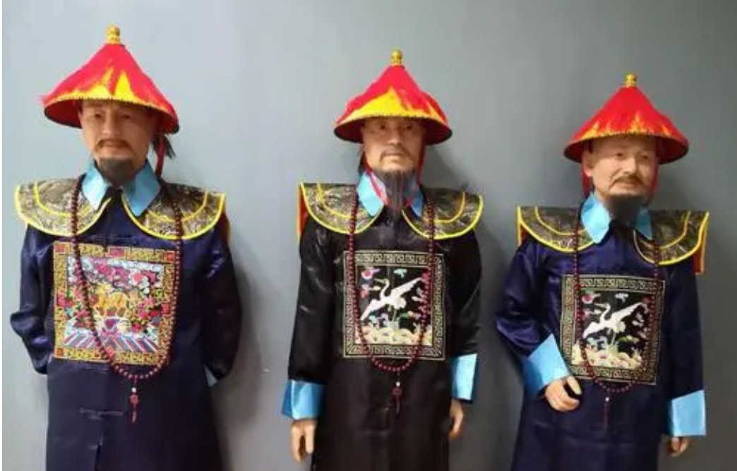 北门南牙代表什么生肖