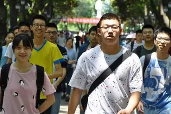 全国二卷数学难不难