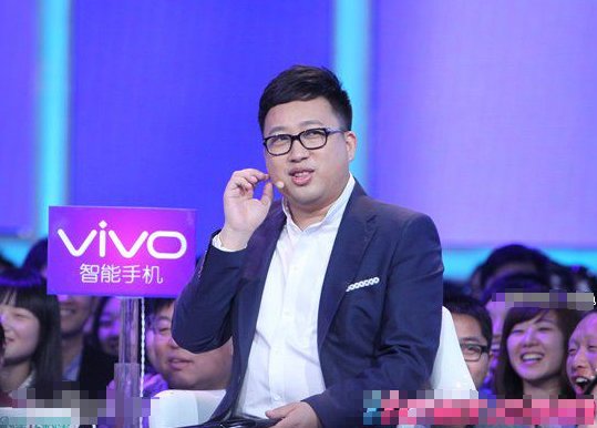 非诚勿扰女嘉宾的出场音乐是什么？