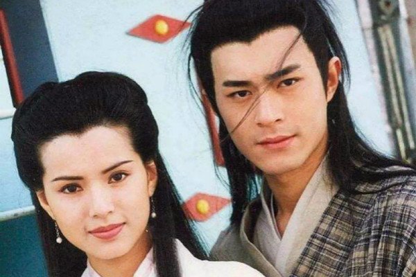 郭靖黄蓉对战杨过小龙女，哪一对能够胜出？