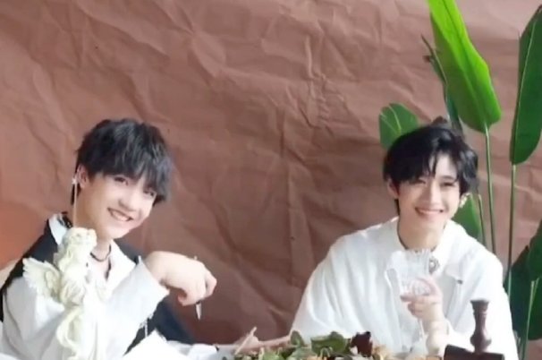 苏朱写错一个顶一下的字