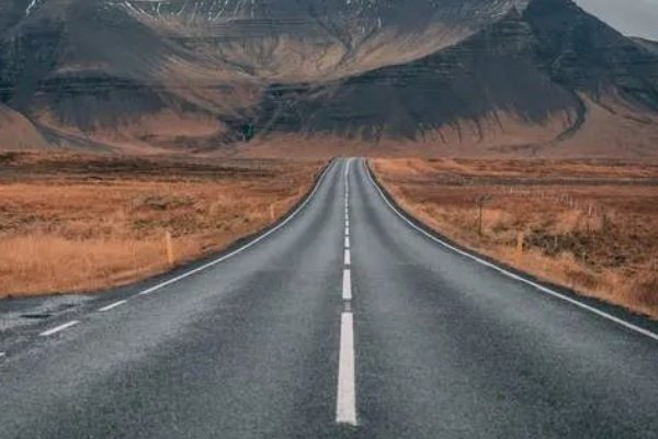 船到桥头自然直，下一句是什么？