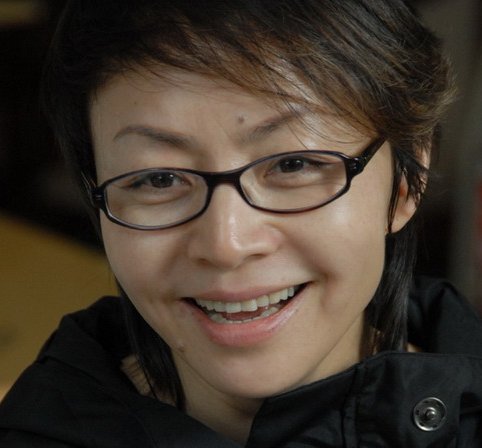 宋丹丹和倪萍原本是好朋友，最后却闹掰了，两个人产生矛盾的原因是什么？