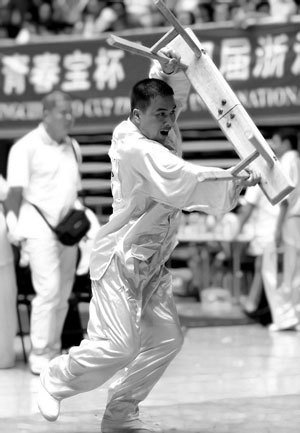 梅必永的人物轶事