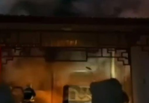 山东蛋糕房失火致一家7口死亡，警方的初步调查是什么？