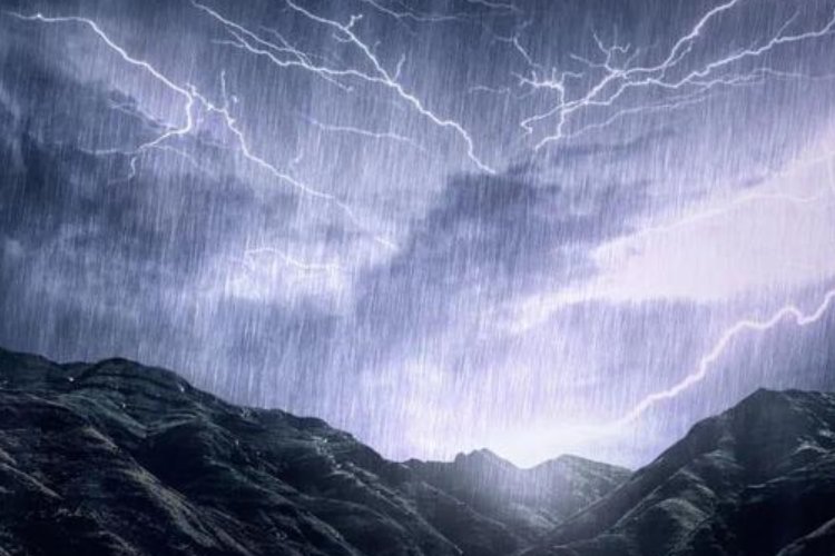 雷雨拼音怎么拼写