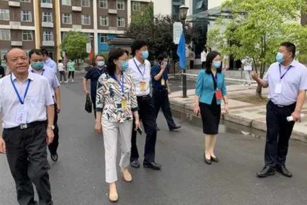 河南省招生办公室电话是多少？