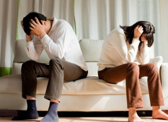 爱上了同事的妻子，怎么办？