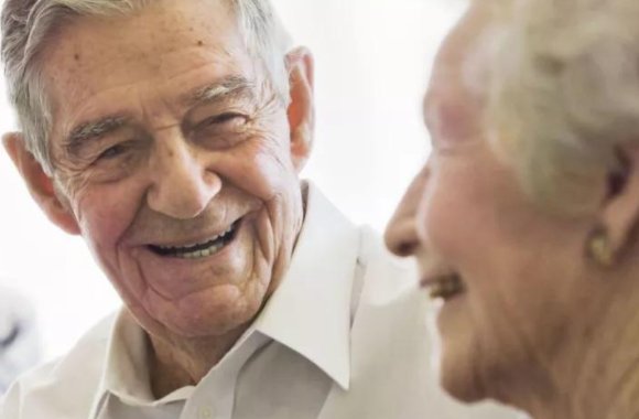 12省份进入中度老龄化，导致这种发展趋势的原因是什么？