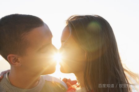 异地恋，男朋友和我视频提出要看我的身体，我以前总拒绝，今天我同意了，给他看了，可怕他截图，怎么办