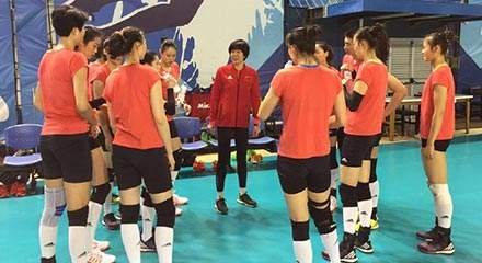 倒三角身材女生怎么减