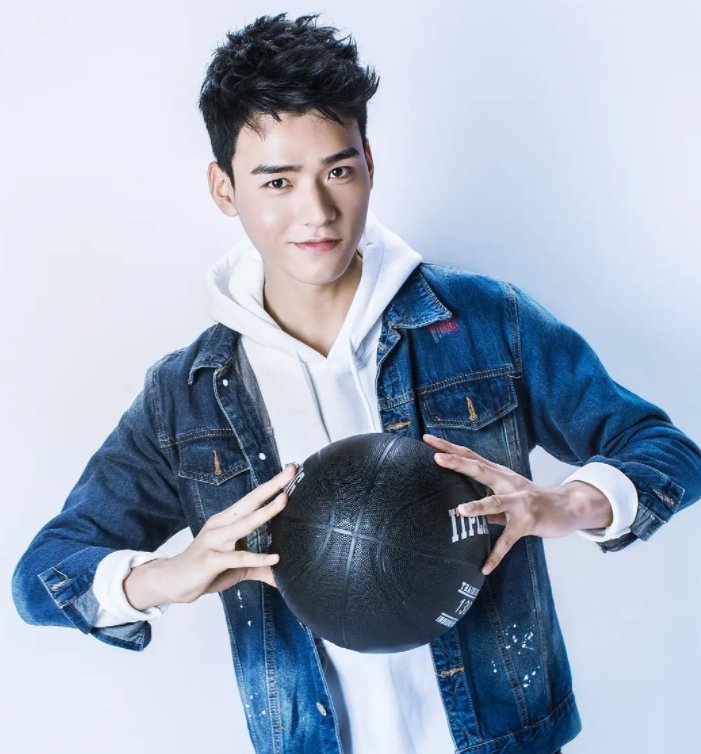 龚俊在指尖少年剧中的名字