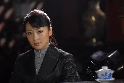 黑玫瑰电视剧剧情介绍