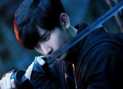 在盗墓笔记中陈文锦进入陨石之后怎么了？