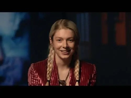 《亢奋》里的茱儿是男的还是女的？