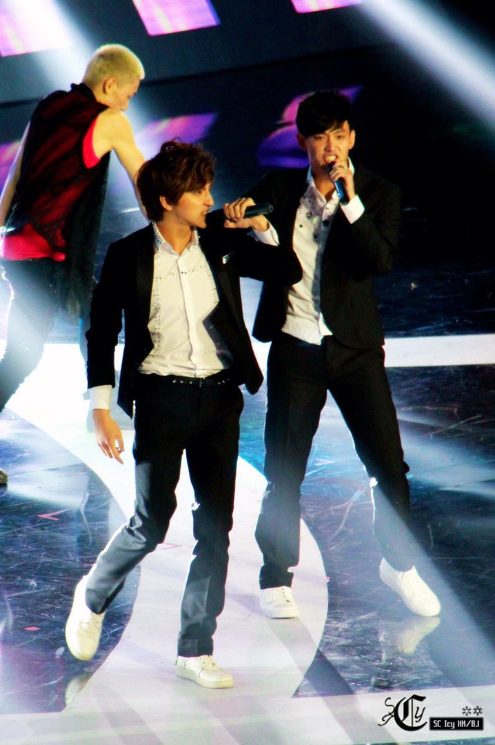 亚洲偶像盛典的2012届