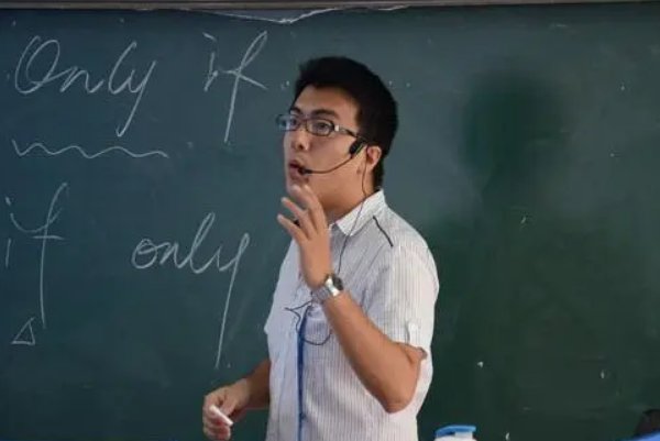 睾丸用英语怎么说