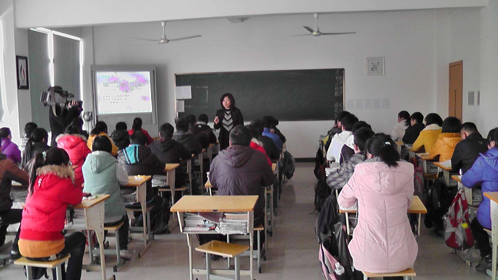 如何开通苏州市家校路路通