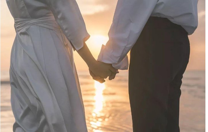 2021314众多情侣打卡“连理枝”，这是否存在迷信现象？